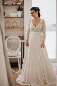 l'atelier kamélion couture de Laetitia Drouet créatrice de robe de mariée sur mesure entre Angers et Nantes