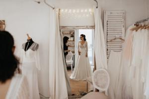 comment ce passe une essaygae de robe de mariée sur mesure