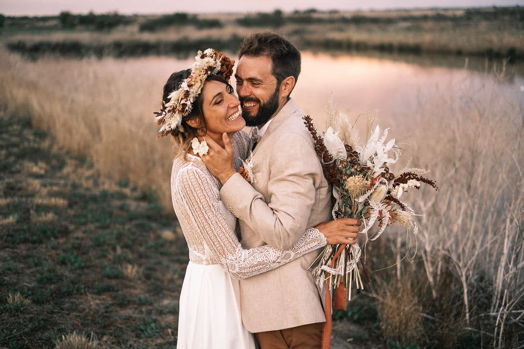 Valentin et Laetitia celebrant leur mariage